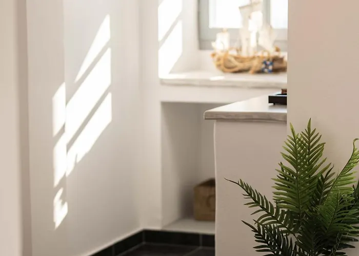 La Roka, Cliffside Memories 4*