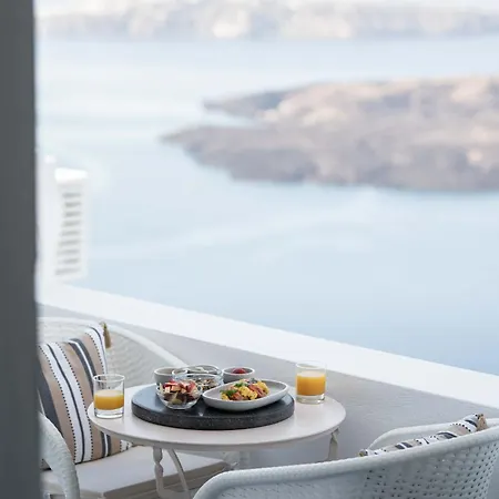 Bed & Breakfast La Roka, Cliffside Memories Imerovigli (Santorini)