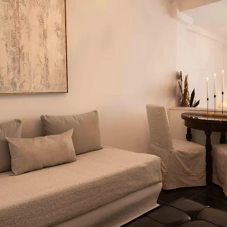 Bed and Breakfast La Roka, Cliffside Memories