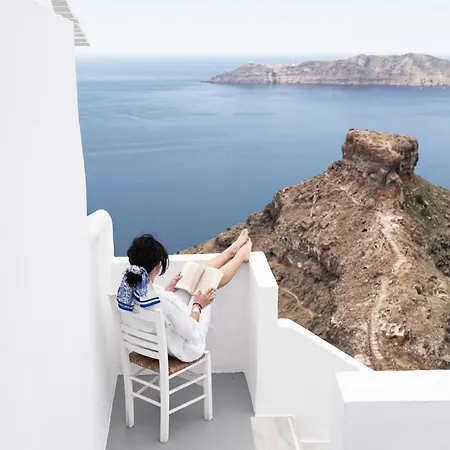La Roka, Cliffside Memories Imerovigli (Santorini)