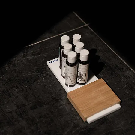 La Roka, Cliffside Memories 4*