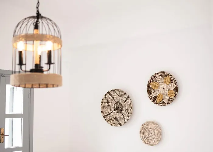 Bed and Breakfast La Roka, Cliffside Memories Ημεροβίγλι