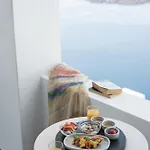 La Roka, Cliffside Memories Bed & Breakfast 4*