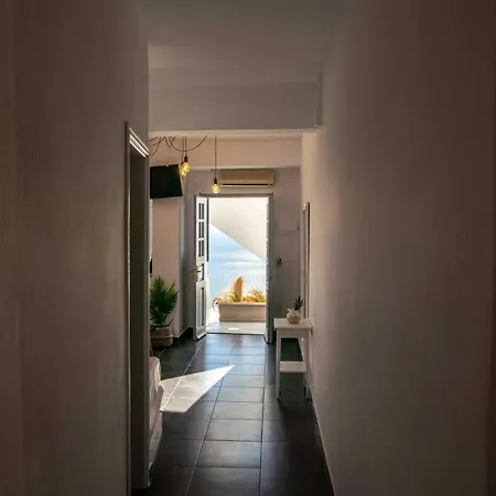 Nocleg ze śniadaniem La Roka, Cliffside Memories Imerovigli (Santorini)