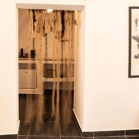 La Roka, Cliffside Memories Imerovigli (Santorini)