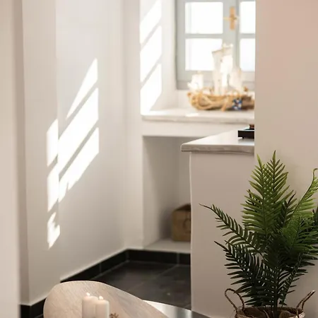 La Roka, Cliffside Memories 4*