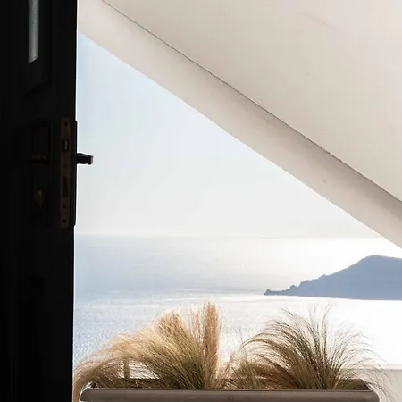 La Roka, Cliffside Memories